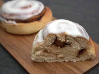 Cinnabons