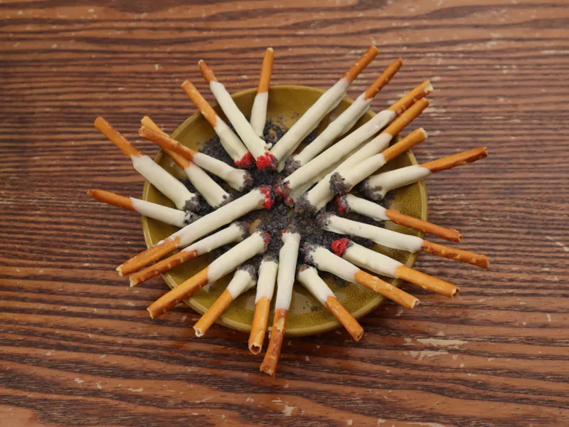Halloween pretzelsticks