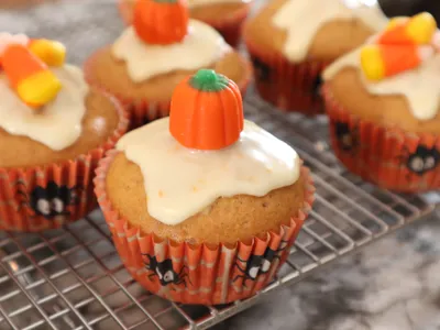Orange Muffins with Orange Glaze