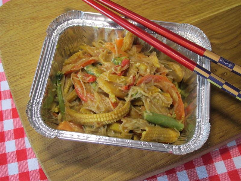 Peanut Vegetable Noodles